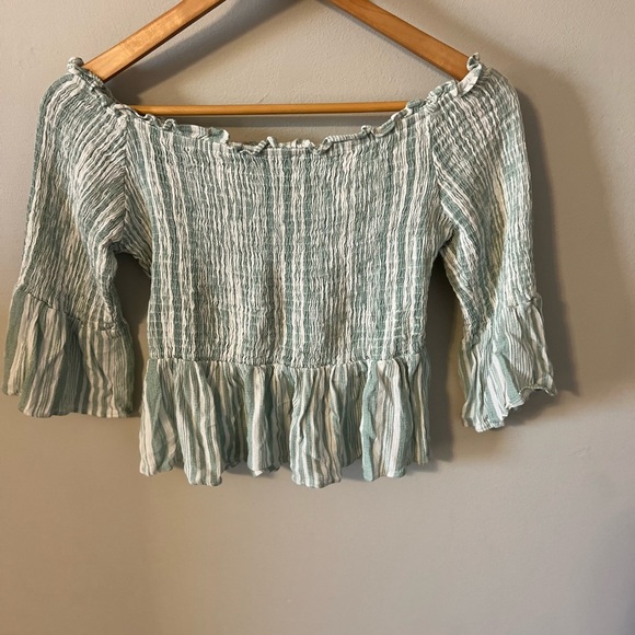 MINKPINK Smocked Stripe Bell Sleeve Crop Top Large - Picture 6 of 6